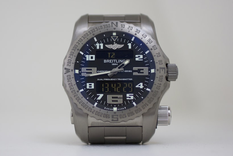The Breitling Emergency frontal