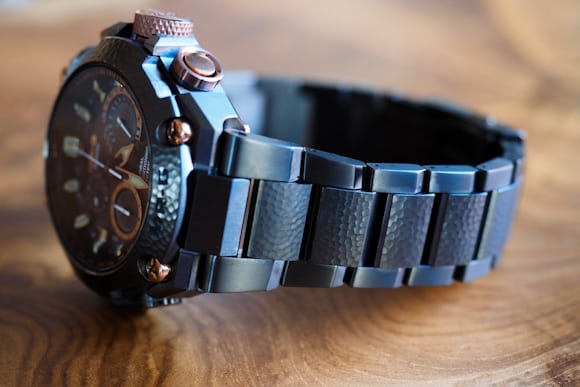 casio g shock hammer tone dial closeup